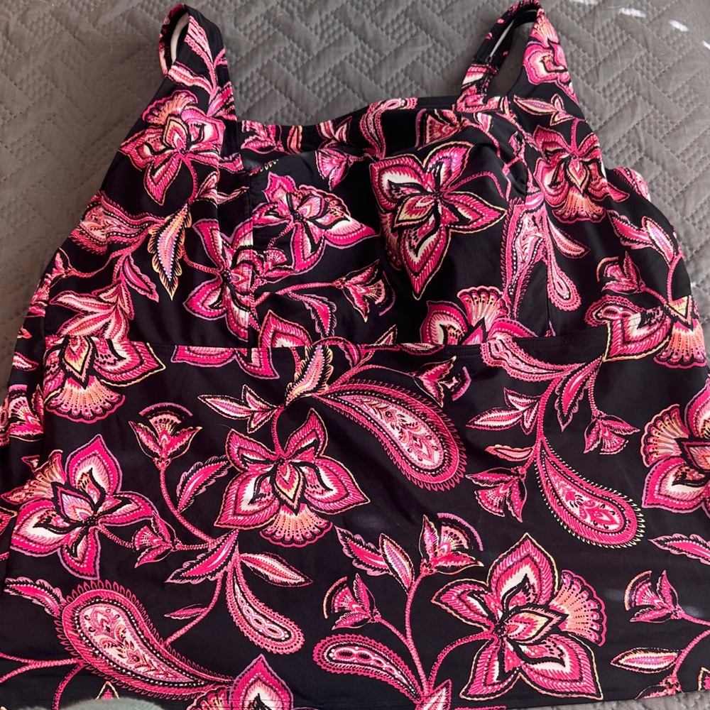 Lands' End Black Camisole Top with Pink Floral Paisley Print